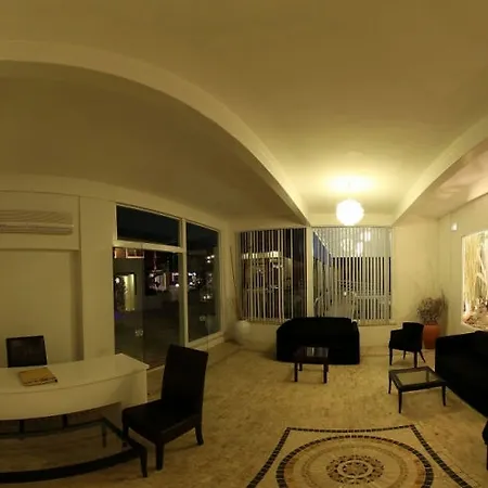 Club Munamar Hotel 4*